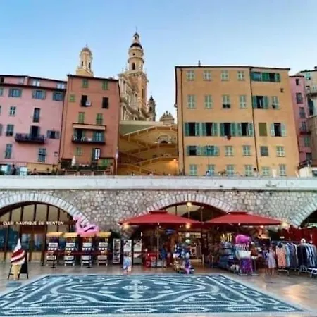 De La Plage, Au Bord De La Appartement Menton