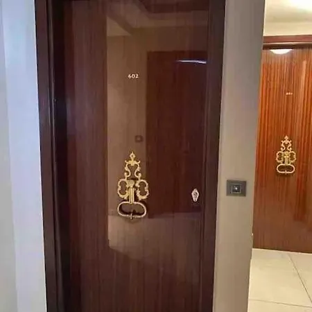 Apartament De La Plage, Au Bord De La Mentona