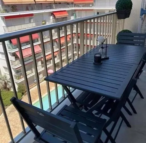 Apartmán De La Plage, Au Bord De La Menton